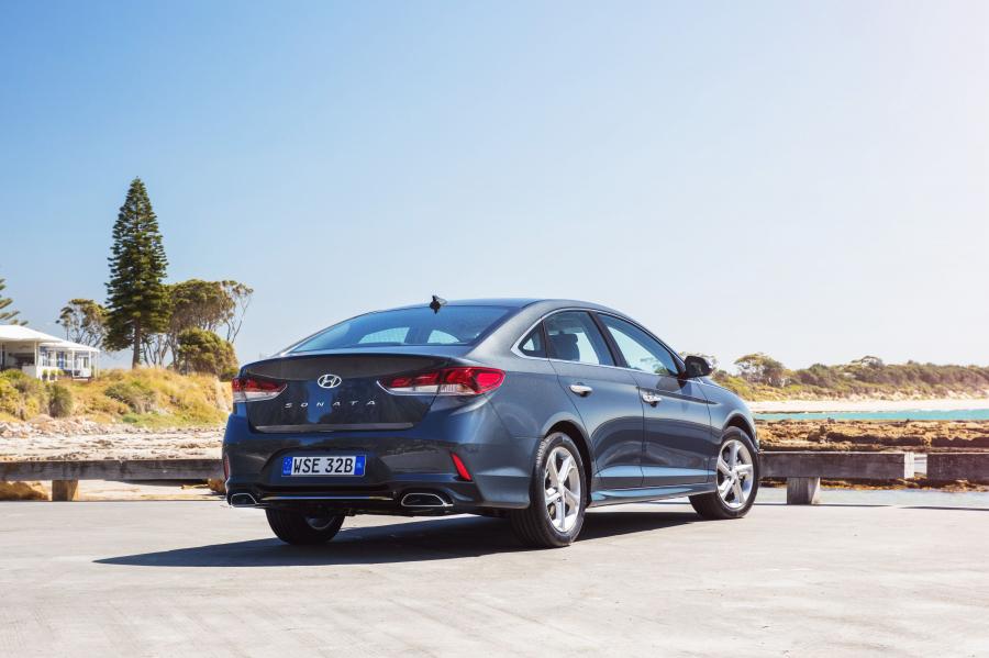  Hyundai Sonata Active (LF) 2017 года  (AU) (фото 5 из 12)